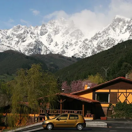 Hostel La Turieno